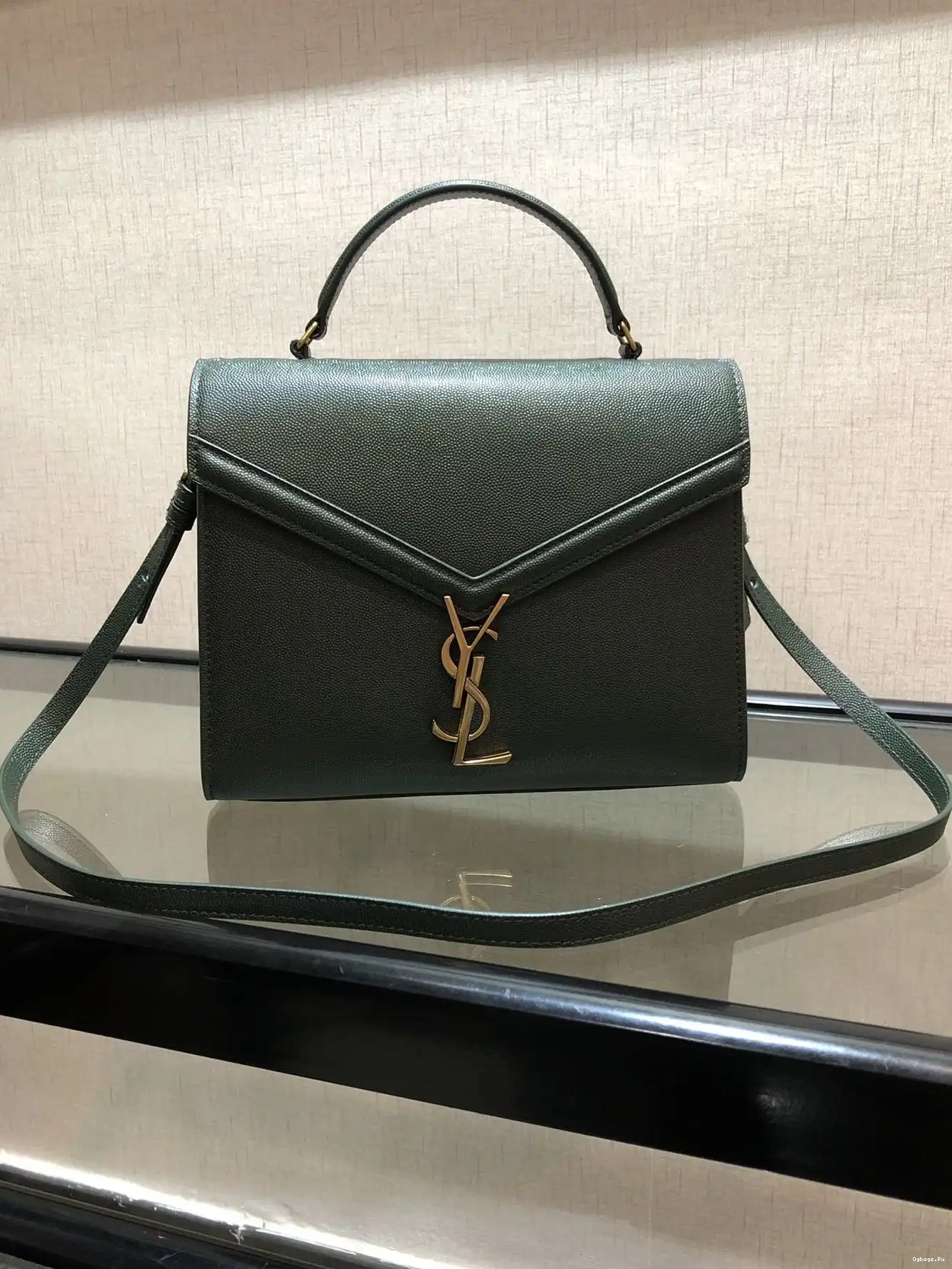 BAG CASSANDRA MEDIUM TOP HANDLE YSL 0510